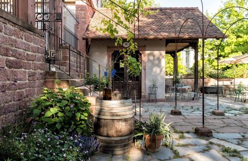 Lahr Apartment | Living in a listed building, suitable for senior citizens on the ground floor