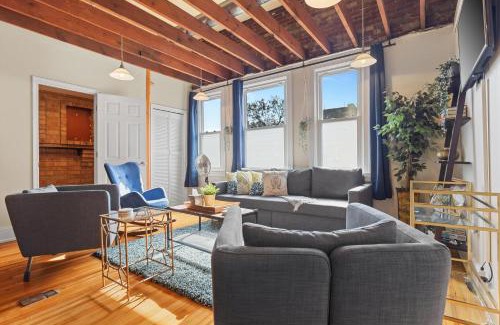 Southeast Bed & Breakfast | Living on The Edge of Capitol Hill