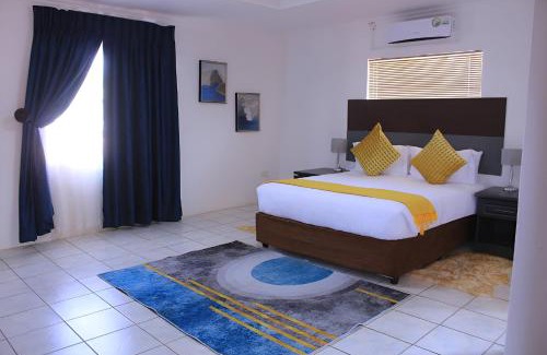 Bobonong House | Living Quarters BNB