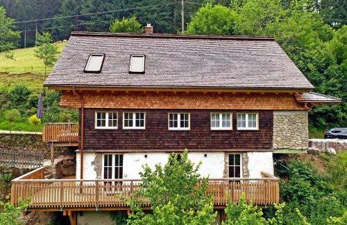 Obersimonswald Ski Chalet | living TIMELESS- Haldenmühle, Luxus Schwarzwald-Retreat mit Sauna