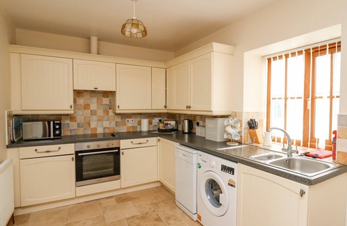 Mwnt Cottage | LLAETHDY, pet friendly, country holiday cottage in Cardigan