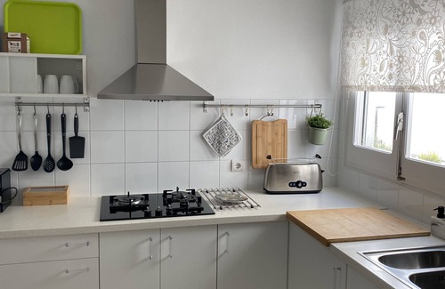 Llanca Apartment | LLANÇÀ-COSTA BRAVA-CENTRAL APARTMENT NEAR THE BEACH AND ALL OF AMENITIES.