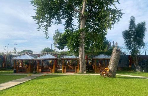 Balete Resort | LLANES BANCOLITA'S RESORT - Taal lakeview resort balete