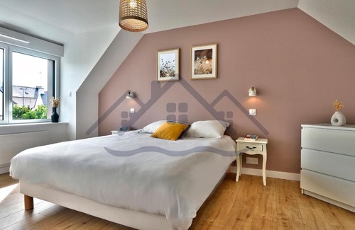 Guilvinec House | LocaLise - M3C - La petite Bigoudène - Maison entièrement rénovée en duplex avec jardin - Tout à pied, plage, port, centre, commerces - Wifi inclus - Draps inclus - Animaux bienvenus