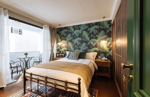 Liwan Apartment | LOCALS·GuangZhou Liwan·Changshoulu subway station·Shangxia Jiu shopping street·Locals Apartment·00169540