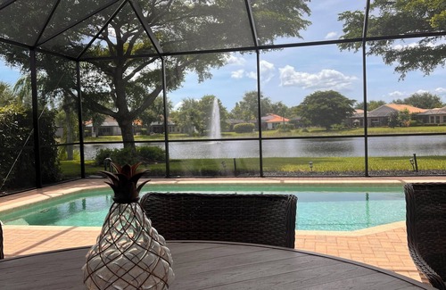 Estero House | Located in Estero in community of Belle Largo -Pool -Lake 4 mi to Coconut Point