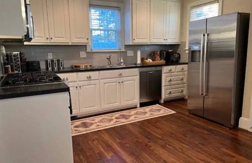 Danville House | Located in Historic Old West End. Minutes from the River District and Casino.