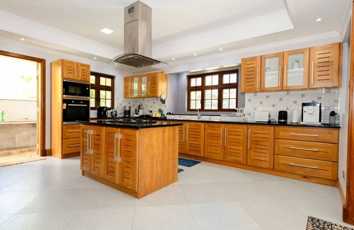 La Digue Villa | Located in La Digue, this villa with private pool is ideal for a family.