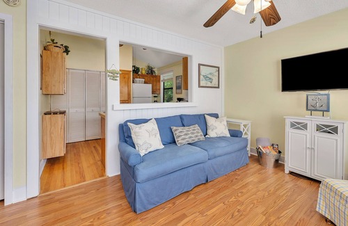St. Simons Island House | Located in Sea Palms with beautiful Marsh views!