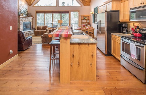 Bigfork Condo | Located on the banks of the Swan River in Downtown Bigfork w/central AC - Chickadee Chalet