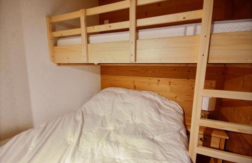 Saint-Jean-dʼAulps Apartment | LOCATION APPARTEMENT AVEC ACCES PISCINE - CENTRE SAINT JEAN D'AULPS STATION - 5 Personnes - DAILLE 16