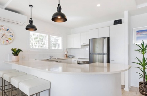 Noosaville Apartment | LOCATION DOESN'T GET ANY BETTER THAN THIS