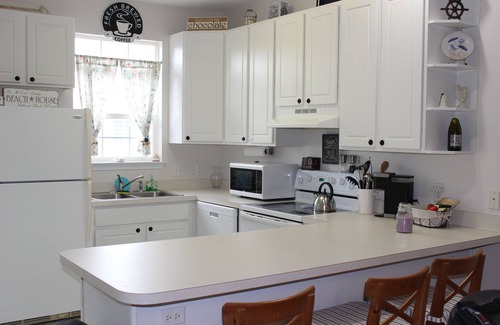 Frankford House | LOCATION! LOCATION! LOCATION! Perfect townhome 1.5 miles to Bethany Beach