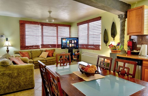 Esperanza House | Location, Location, Location with Pool