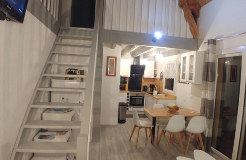 Cublac House | Location Maisonnette de Vacances Pour 5 Personnes