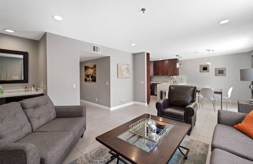 Palm Desert Condo | LOCATION!RENOVATED! POOL, TENNIS, GYM, WIFI, PRVT PATIO