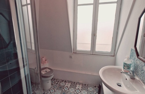 Sevres Apartment | Location Saisonnière, Meublée, Appartement Type Studio à Sèvres