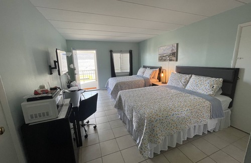 Wildwood Hotel | LOCATION!