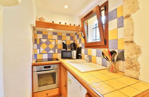 Le Bar-sur-Loup Apartment | Locations-06, La Maison de Noelie garden floor