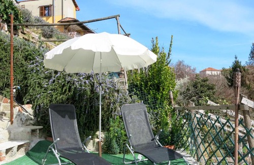Camerano Casasco Apartment | Locazione Turistica Al Mobile Antico