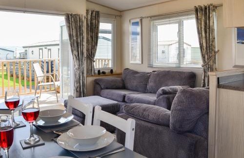 Stranraer House | Loch View