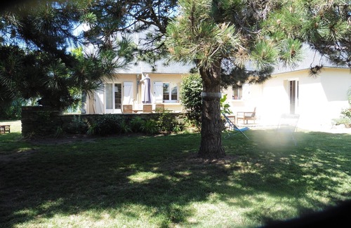 Loctudy House | LOCTUDY, 80 m from the beach, 2 to 8 people. Private heated pool and Jacuzzi.