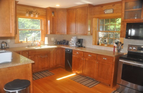 Dugspur House | Lodge at Laurel Fork - Secluded Mountain Retreat on Cold Water Trout Stream