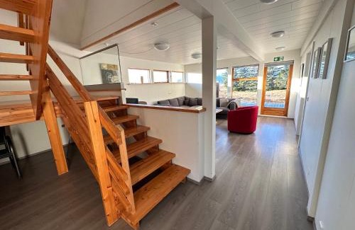 Hornafjörður Ski Chalet | Lodge Borgarbrekka in Lón South East of Iceland - Birta Rentals