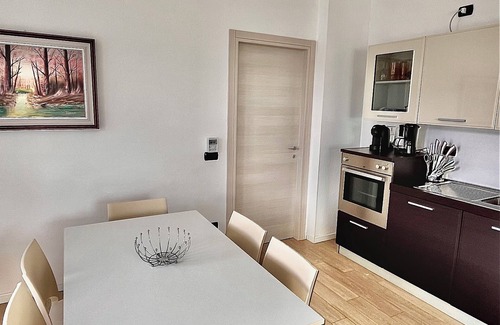 Colico Piano Apartment | Lodge by the lake with garden and parking - Beatrice