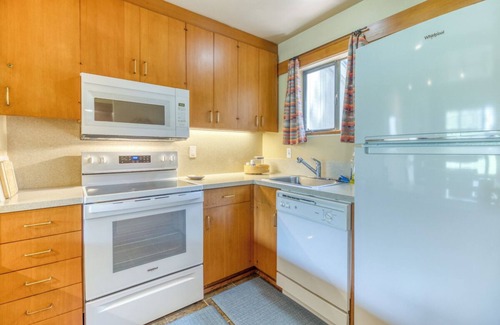 Black Butte Ranch Condo | Lodge Condo 32, 2BDRM, 1BATH, close to Black Butte Lodge