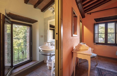 Simignano Apartment | Lodging in Casole Elsa,Siena,pool,Wi-Fi,terrace,barbecue,family friendly,sleep 7