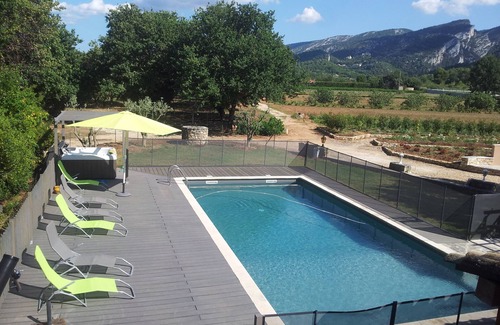 Maubec Cottage | Lodging "Thyme", 4 pers. In the countryside but close to amenities .