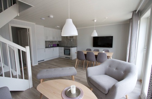 Vestvagøy Cabin | Lofoten Basecamp