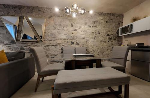 Santeagueda Apartment | Loft Éfeso: ¡Un Refugio Moderno en Val'Quirico!