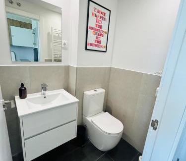 San Sebastian de los Reyes Apartment | Loft 29 con piscina, terraza, jardín y Netflix