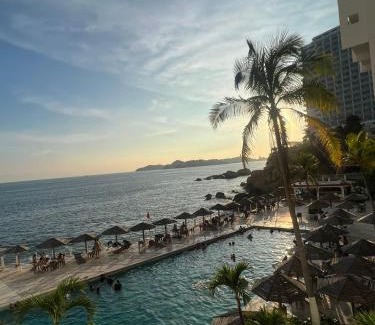 Costera Acapulco Apartment | Loft 4 personas con acceso a playa