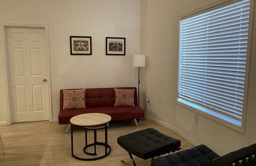 Belding Woods Apartment | Loft 654B two blocks from BART