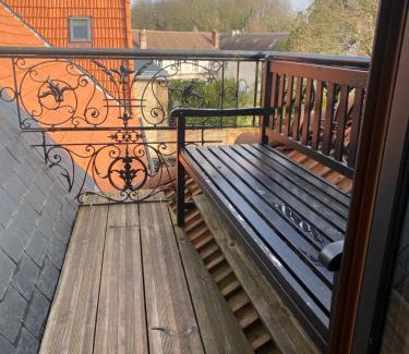 Bonnelles Apartment | Loft dans le clocher face au chateau