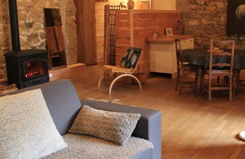 Cadarcet Apartment | Loft de caractère Au murmure du ruisseau
