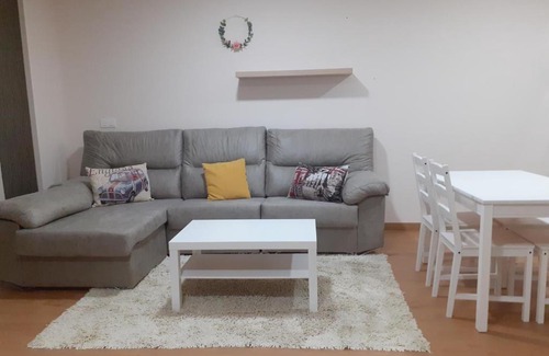 Friol Apartment | LOFT FRIOL