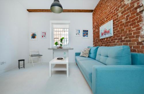 Lodz Apartment | Loft Hideaway Studio