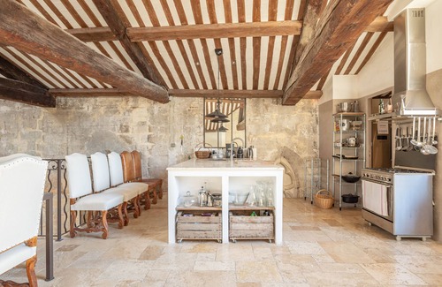 Avignon City Centre Apartment | Loft in a 13th-century church in the heart of Avignon