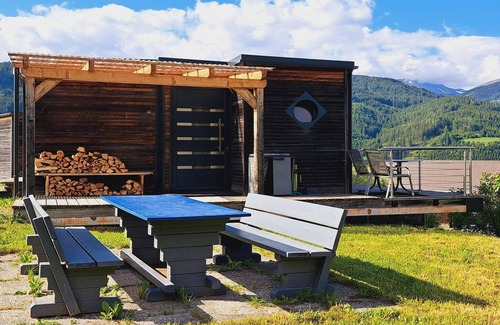 Gaal House | Loft in Gaal near Ski Slope & Hiking Trails