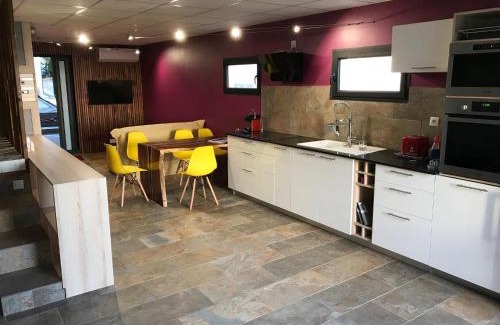 Grande Anse Apartment | loft meublé fonctionnel proche de grande anse