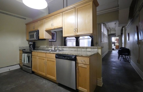 Downtown Springfield Apartment | Loft on Route 66 Downtown Springfield