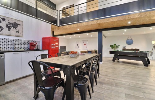 Chateauvert Apartment | Loft & Pop Billard
