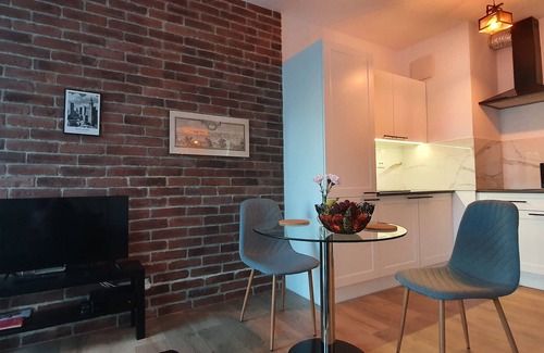 Praga Apartment | Loft Port Praski - Heart of Warsaw