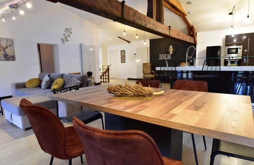 Saint-Savinien Apartment | Loft trend