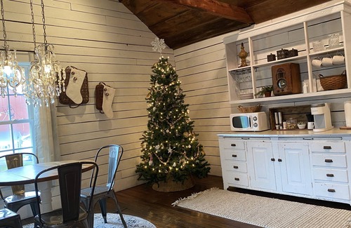 Grantsville Cottage | Loft two story with first floor workout room, WIFI, complete cottage to yourself