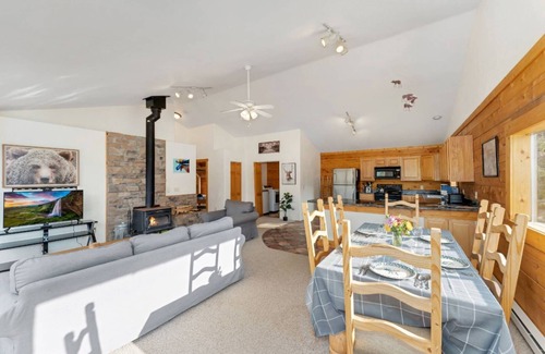 Saint Mary's House | Log Cabin at St Mary's with Incredible Views